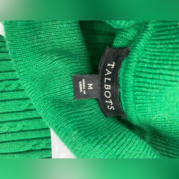 Talbots green knitted turtleneck sweater size medium - Picture 3 of 4